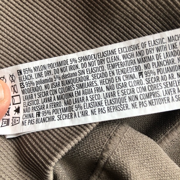 Forever 21 Coffee Brown Seamless Biker Shorts Elastic Activewear Women’s Size L - Picture 7 of 16